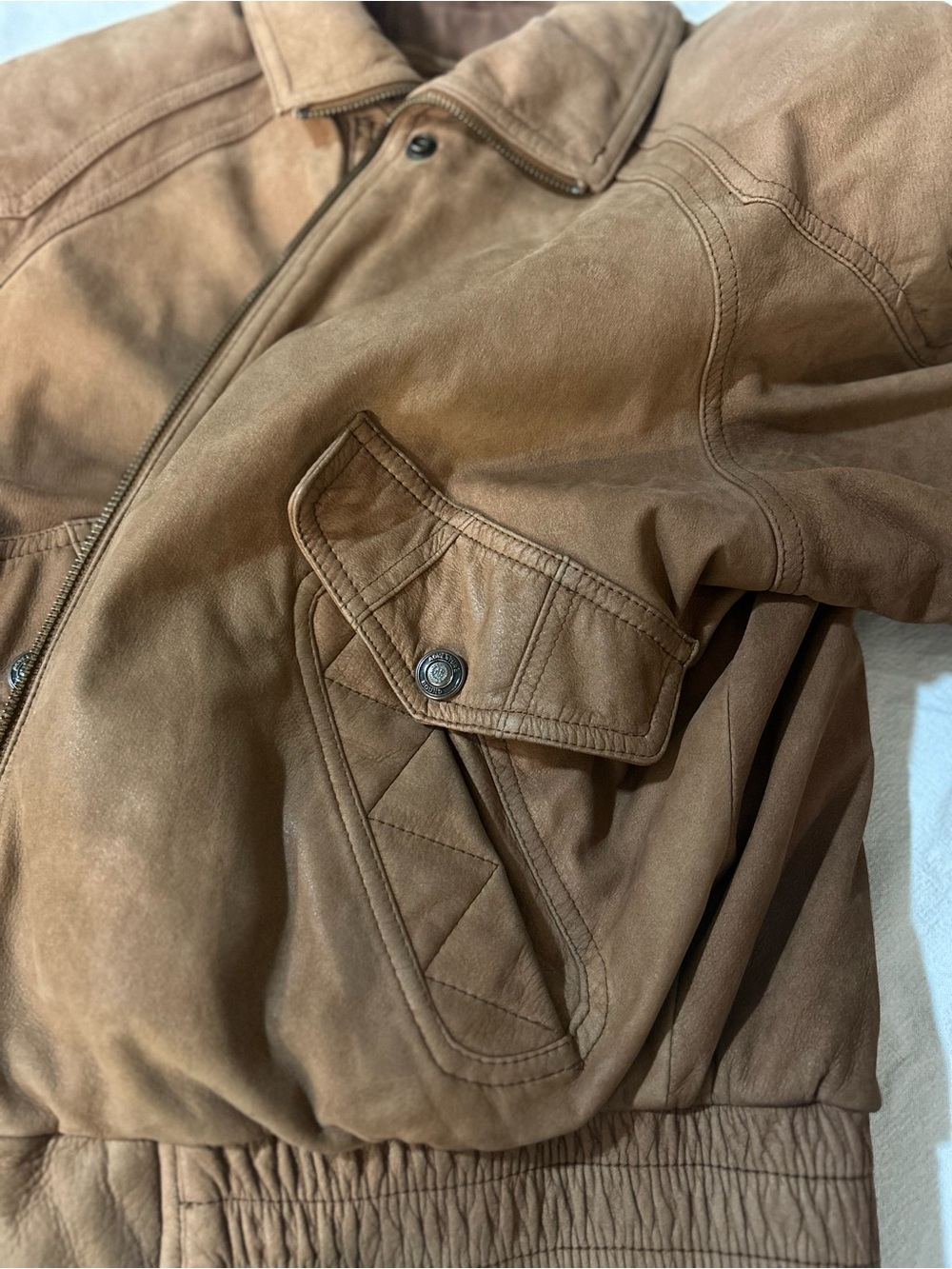 Women’s brown Leather Bomber Jacket - Picture 6 of 6